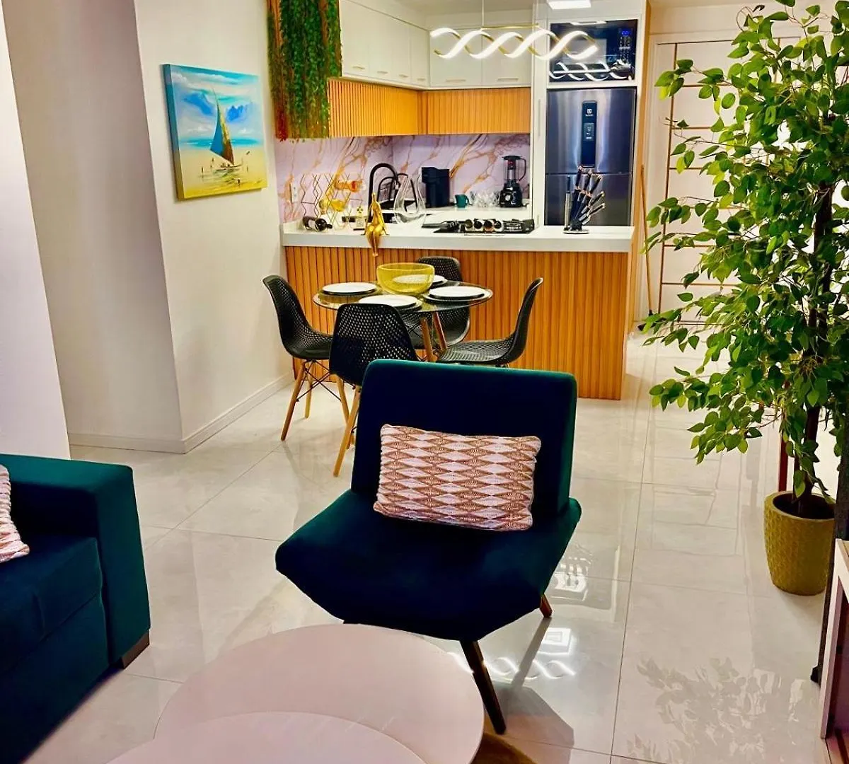Apartament Apartamento Alto Padrao Moderno Frente A Praia Com 2 Quartos Melhor Localizacao Beira Mar Fortaleza  Brazylia